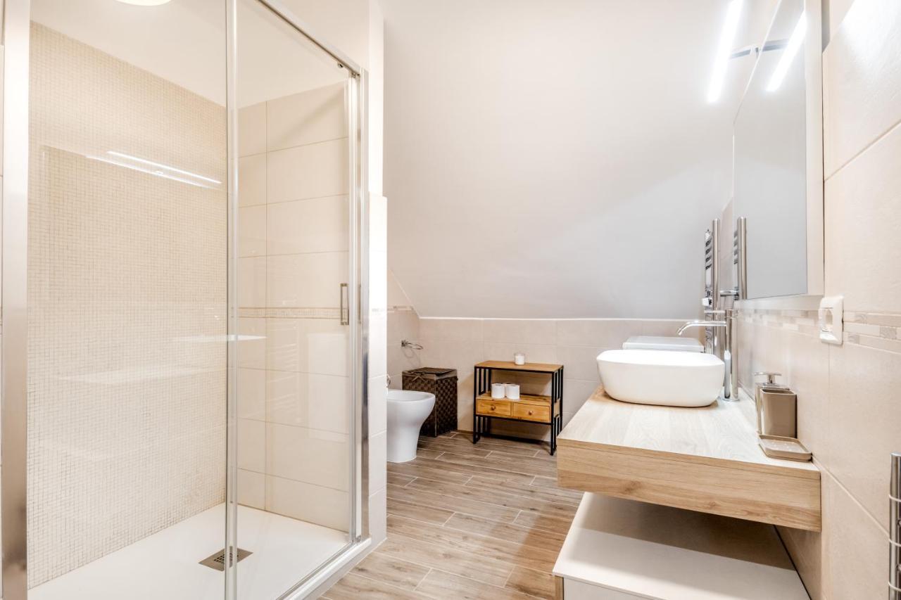 Bbhome Penthouse Bright And Elegant Metro Conca D'Oro Řím Exteriér fotografie