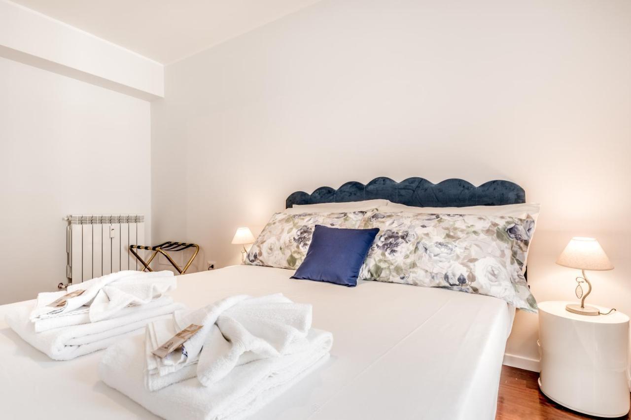 Bbhome Penthouse Bright And Elegant Metro Conca D'Oro Řím Exteriér fotografie